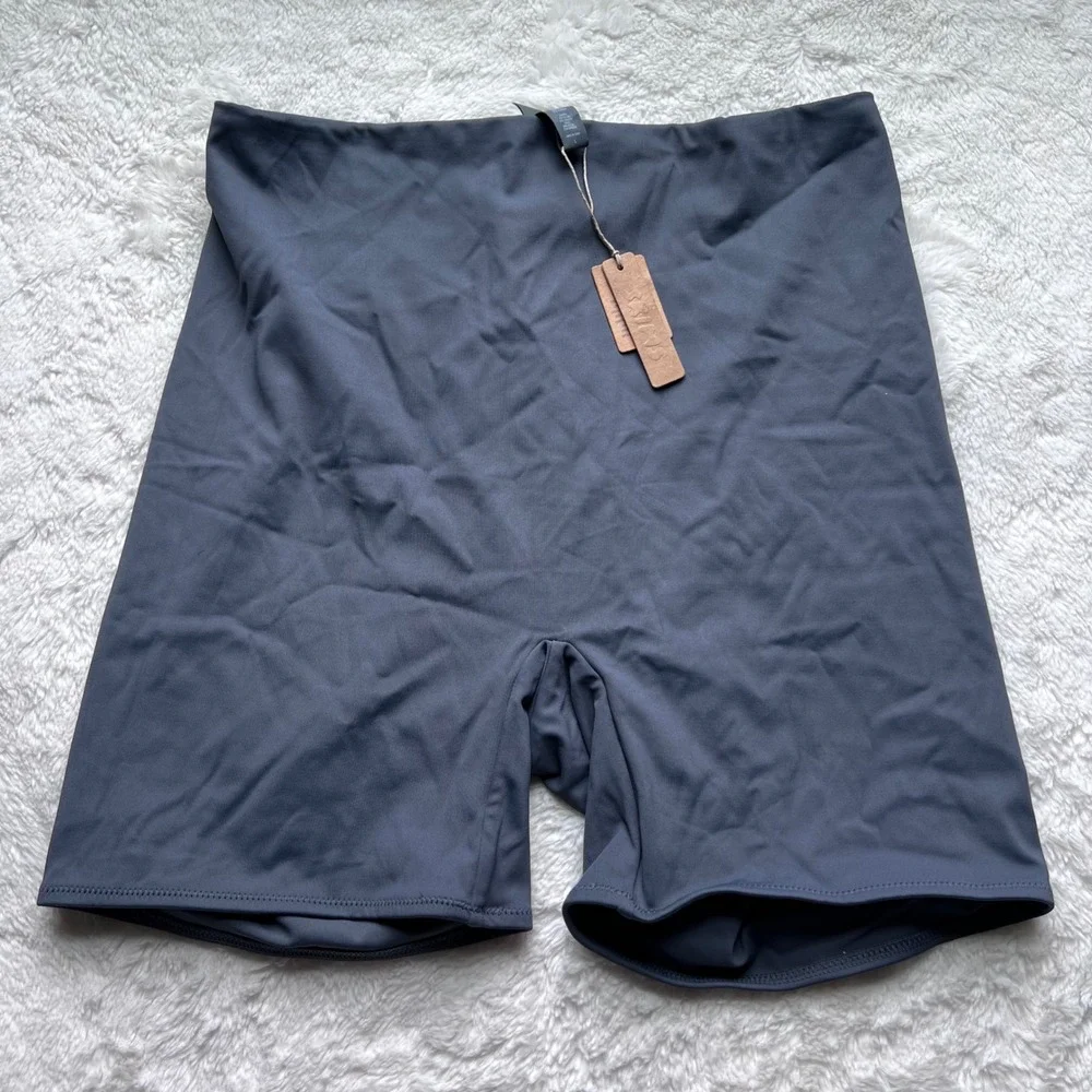 SKIMS Mid Thigh Bodyshort Gunmetal Grey High Waist Swim SW-MWS-0122 Size Large
